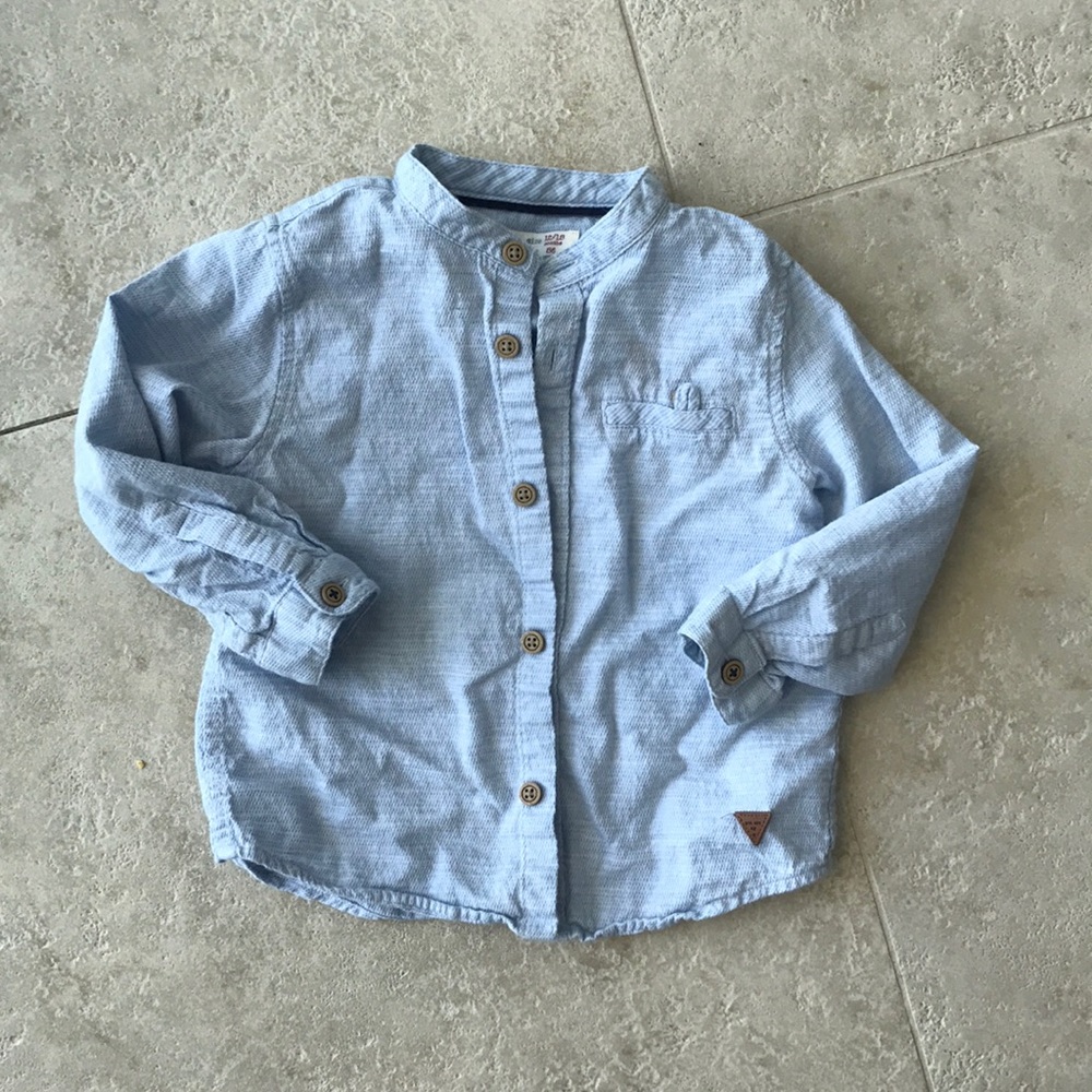 Zara 12/18 month button up top